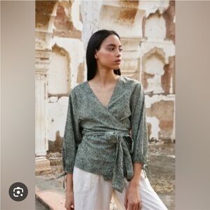 NWT Mirth Krabi Wrap Top Large Moss Green